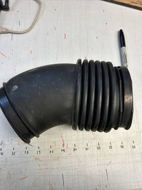 04854012 Mopar 4854012 1999-2004 Jeep Grand Cherokee 4.7l V8 Air Intake Tube Hose Oem