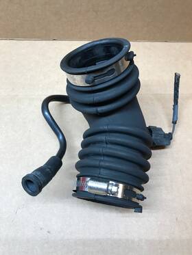4891136ab Mopar 2001 Chrysler Pt Cruiser 2.4l Engine Air Cleaner Outlet Duct Intake Hose Tube