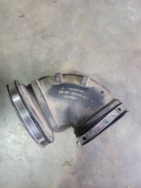 53032847ab Mopar 03-07 Ram 5.9 Cummins Cold Air Duct Lower