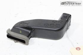 27830-7la5a Nissan 2025 Kicks Front Center Console Right Passenger Side Lower Air Duct Oem