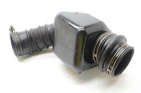 1658001p00 Nissan 338.da1z84 84-89 300zx Z31 2 Air Intake Resonator Tube