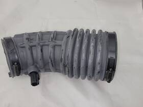 05038139af Oem 17-21 For Jeep Grand Cherokee Srt 6.4l Gas Air Intake Hose Pipe
