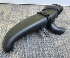13717548890 Oem 2007-2010 Bmw X5 E70 3.0l Air Intake Duct Pipe Hose Tube