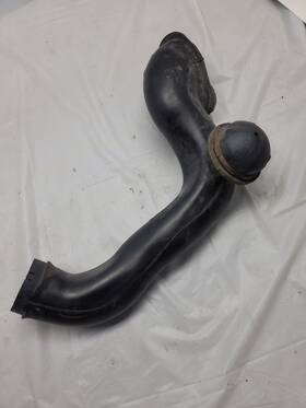 6l84-9f843-ab Oem 2005 2006 2007 Ford Escape Air Intake Hose Duct Tube A. S27