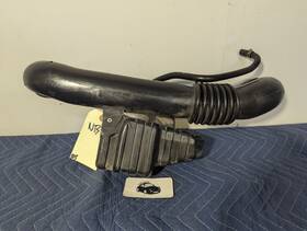 Bp26-10-271 Oem 01-05 Mazda Miata Mx5 Mx-5 Air Intake Crossover Tube Cross Over 2001-2005 Bp26-10-271 Oem 01-05 Mazda Miata Mx5 Mx-5 Air Intake Crossover Tube Cross Over 2001-2005