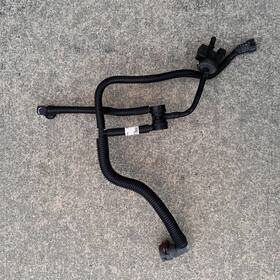 Oem Dg93-9d289-ad 13-20 Ford Fusion 1.5l Emissions Vapor Connector Hose Pipe
