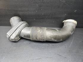 996110027 Original Factory Genuine Air Intake Rubber Pipe Tube Channel Oem Porsche 986 Boxster And S 2000-2004 996110027 Original Factory Genuine Air Intake Rubber Pipe Tube Channel Oem Porsche 986 Boxster And S 2000-2004