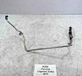 948.107.092.61 Porsche 11-18 Oem Cayenne Turbo 958 4.8l Right Passenger Turbocharger Oil Line