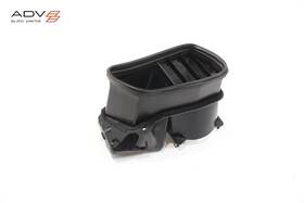 98150465805 Porsche 20-25 718 Spyder 4.0l Engine Right Air Cleaner Intake Duct Tube Hose Oem