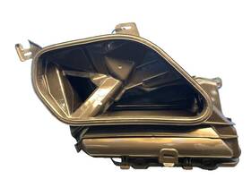 9j1815129 Porsche 2022 Taycan Oem Air Intake Water Drain Panel