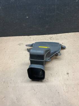 17752-0p100 Toyota 2012 To 2015 Camry Engine Motor Air Cleaner Inlet Duct J0755 Dg1