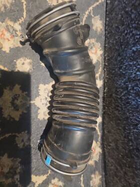 2020-20121 Toyota 17881 0t390 Corolla Engine Air Cleaner Intake Duct Hose Tube Pipe Oem