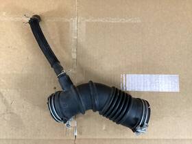 17881-0t450 Toyota 2018-2022 C-hr Hose Air Cleaner Oem