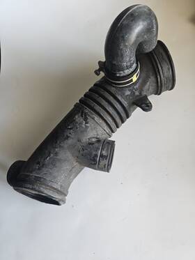 17881-62170 Toyota Oem 95-04 Tacoma Air Cleaner Filter Tube Hose Pipe Intake 17881-62170 Toyota Oem 95-04 Tacoma Air Cleaner Filter Tube Hose Pipe Intake