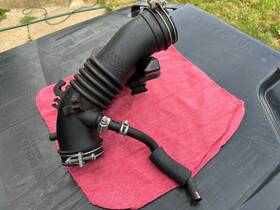 17881-74690 Toyota 94-99 Celica Air Intake Hose - Pn Used