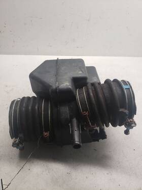 17893aa010 Toyota Sienna 2005 Air Tube/resonator 1449599