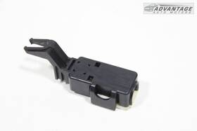 23841-37090 Toyota 2017-2018 Corolla Im 1.8l Engine Fuel Rail Line Pipe Clamp Bracket Oem