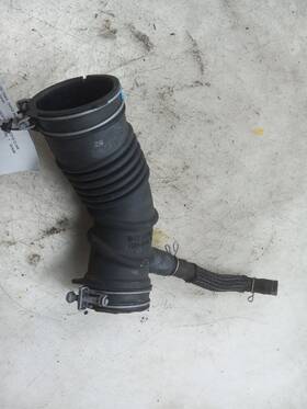 338.to1218 Toyota 18 C-hr Xle Air Tube Resonator 2.0l