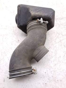 338.to1691 Toyota 1991 Pickup Air Cleaner Resonator Tube