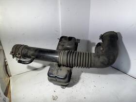 338.to1798 Toyota 1995-1997 T-100 2.7l Air Intake Tube Duct Resonator Oem