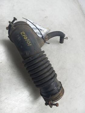 338.to1e10 Toyota 2010 Corolla S 1.8l Air Cleaner Resonator Tube