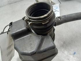 338.to1h03 Toyota 2003 Camry Le 3.0l Air Cleaner Resonator Tube