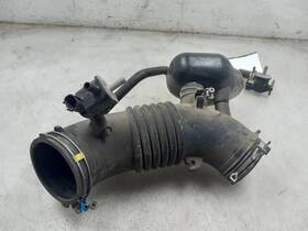 338.to1q12 Toyota 2012 Sienna Le 2.7l Air Cleaner Resonator Tube