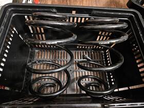 Umi4051r Umi Performance Lowering Springs Rear Coil Type Black Powdercoated Gm A-body