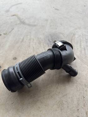 06f129627h Volkswagen Golf R Air Intake Pipe For 2.0t Cars Clamps Included Used But Great Shape