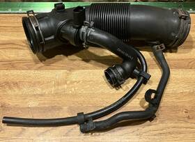 1j0129684at Volkswagen 1999-2001 Vw Mk4 Jetta Golf 2.0l Air Intake Tube Pvc Hose Genuine