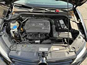 338.vw1l18 Volkswagen Air Intake Hose Tube 2014 15 16 17 18 Jetta 1.8l