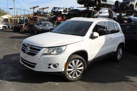 338.vw1t11 Volkswagen Tiguan 2011 Air Tube/resonator 1348587