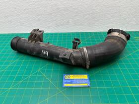 31422153 Volvo 15-18 S60 T5 2.0l Engine Intercooler Hose Tube Oem