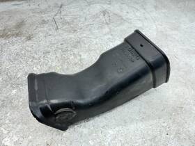 31439509 Volvo 2018-2025 Xc60 Engine Air Intake Inlet Duct Hose Pipe Tube Oem