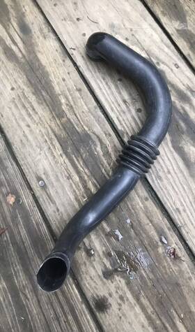 3545307 Volvo 1998-2000 98-00 C70 S70 V70 Air Distribution Hose Ecu Cooling Tube