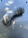 28210-2E100 Air Cleaner Intake Duct For 05-10 Tucson / Sportage (damaged). Fixed Price $17.00.