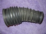 Saab 9-5 Cly. Air Intake Hose 3.0 Turbo 4572616 P2. Fixed Price $25.00.