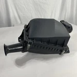 03-04 Lincoln Town Car / Grand Marquis 4.6L Air Intake Cleaner Box Assembly. Fixed Price $120.00.