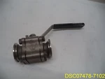 1" Ladish CF8M Tri-flo Tube O.d. Valve 1001-371, 250 Psi At Deg.. Fixed Price $129.99.