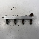 99-00 Honda Civic Si Fuel Rail W/ Injectors 16620-P2T-A00 Oem. Fixed Price $149.00.