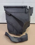 Oem 2000-2006 Bmw X5 3.0L Engine Fuse Box Surround Cover W/ Tube 1716054 8385982. Fixed Price $62.95.