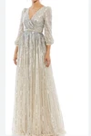 New Mac Duggal Nude Silver Sequin Wrap Over 3/4 Sleeve Gown Nwt Size 3447. Fixed Price $119.40.