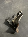 14-18 Mercedes Sprinter W906 Converter & Pipe Bracket 906-492-69-41 Oem. Fixed Price $20.00.