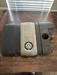 2007-2008 Volkswagen Jetta 2.5L Engine Cover And Intake Filter 07K129607E Oem. U. Fixed Price $55.20.